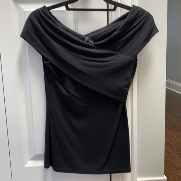 Theory off the shoulder black top - Picture 1 of 1